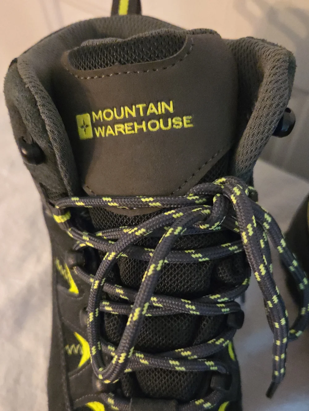 Mountain Warehouse Kids' Grey and Neon Green Hiking Boots Size 4